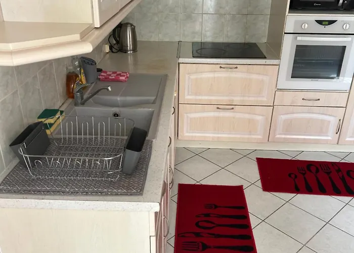 Detente A La Campagne Chierry